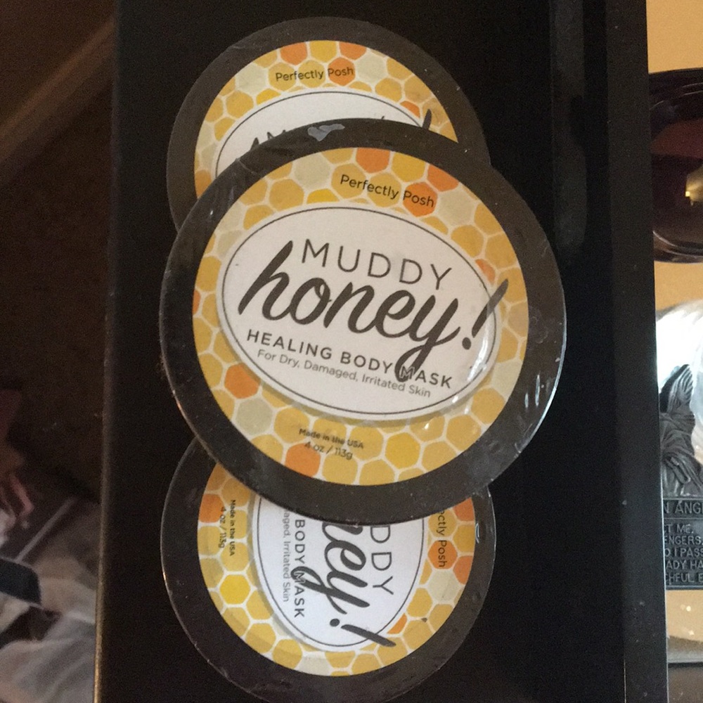 Perfectly Posh Healing honey body mask